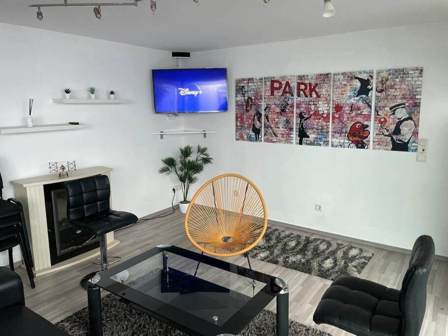 הוילה פארנדורף Outlet Center House, Pool-Jacuzzi-Garden-Sundeck מראה חיצוני תמונה