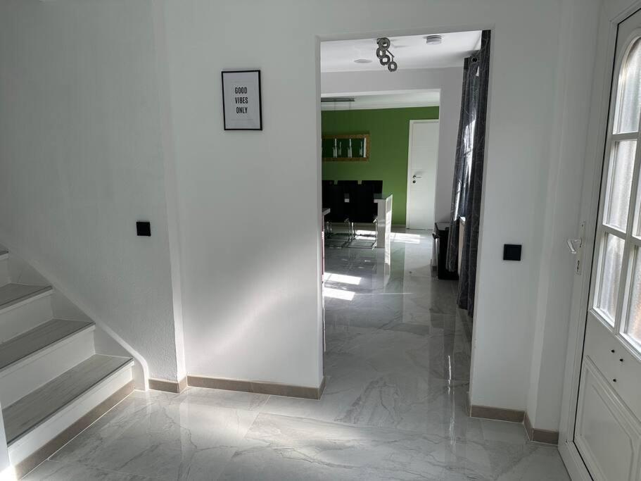 הוילה פארנדורף Outlet Center House, Pool-Jacuzzi-Garden-Sundeck מראה חיצוני תמונה